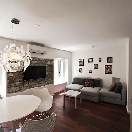 Historic Center Shelter Apartment Piran