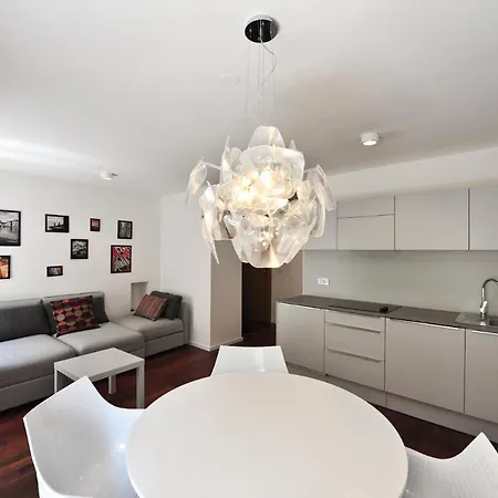 Historic Center Shelter 아파트