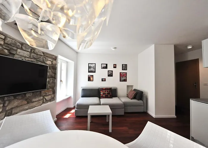 アパート Historic Center Shelter