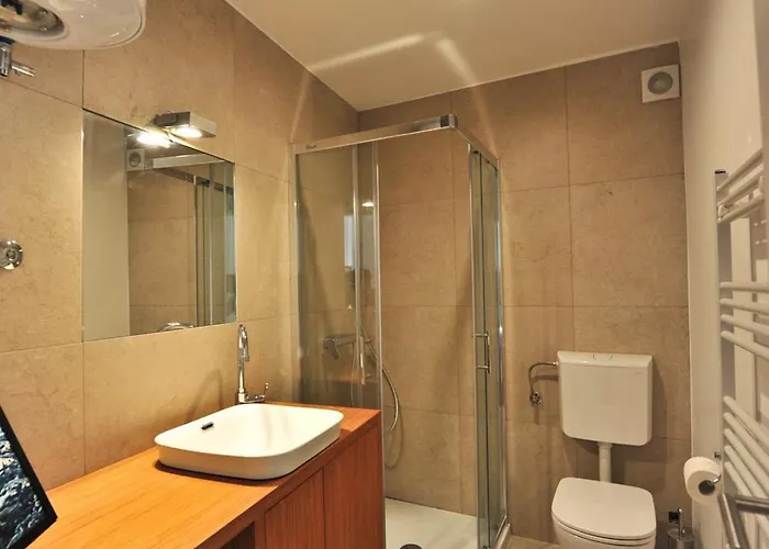 Historic Center Shelter アパート